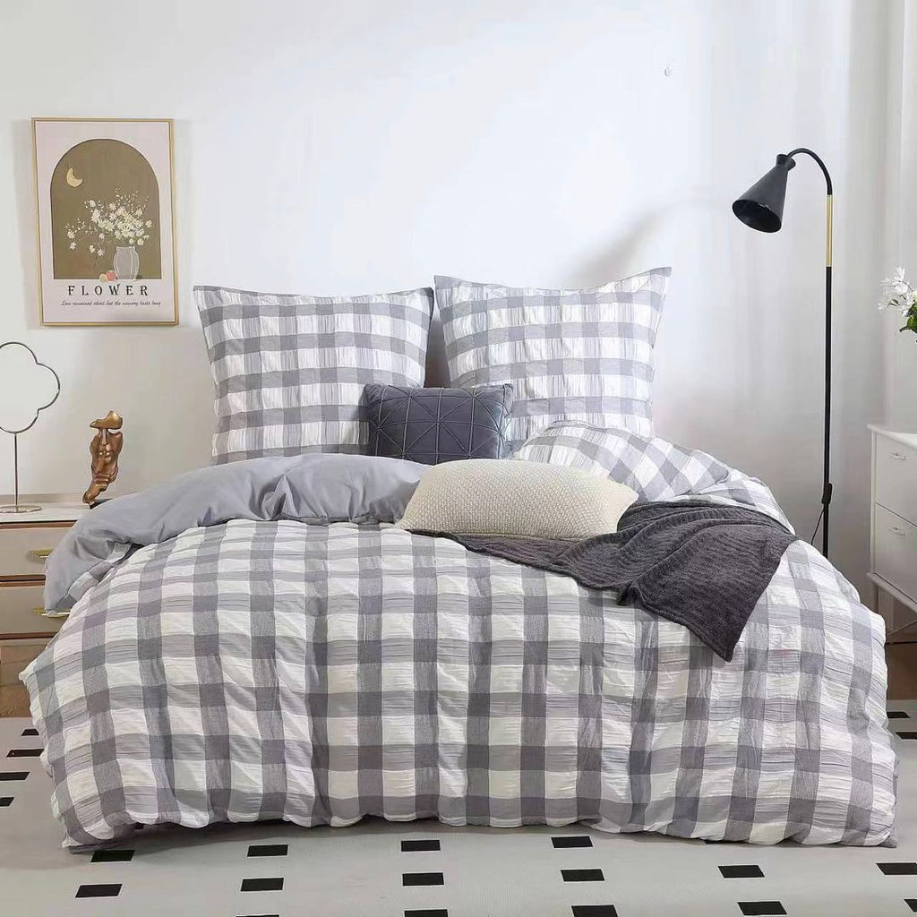 NNEDSZ Rylee Grey Check Seersucker Quilt Cover Set - Super King Size-0