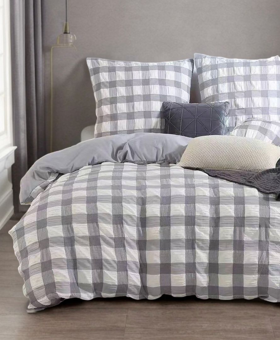 NNEDSZ Rylee Grey Check Seersucker Quilt Cover Set - Super King Size-1